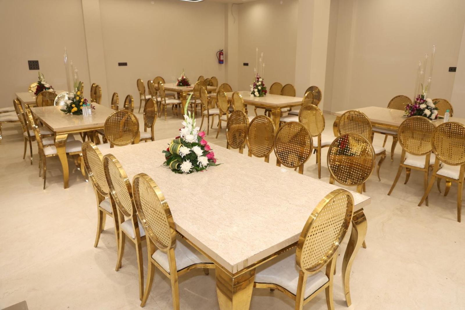 The Meera Hotel Ujjain Zewnętrze zdjęcie